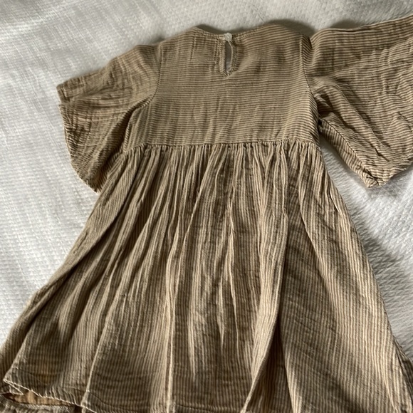 Vingnette Brown Striped Gauzey Dress - Picture 4 of 5